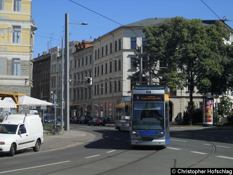 Bild: Am Waldplatz als Linie 4.