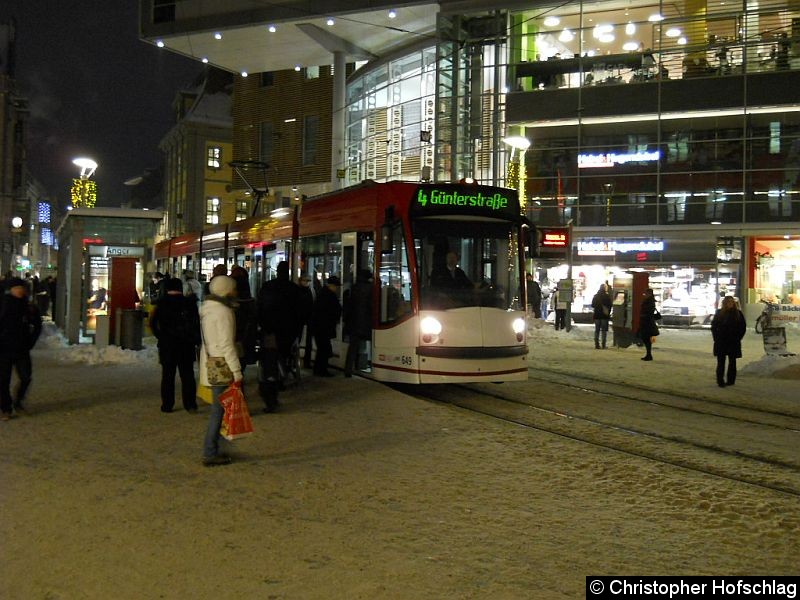 Bild: TW 649 als Linie 4 zur Günterstraße.