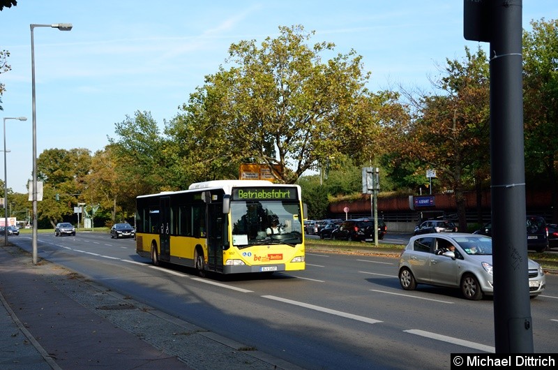 Bild: 1457 als Betriebsfahrt auf dem Altstädter Ring in Richtung Rathaus Spandau.