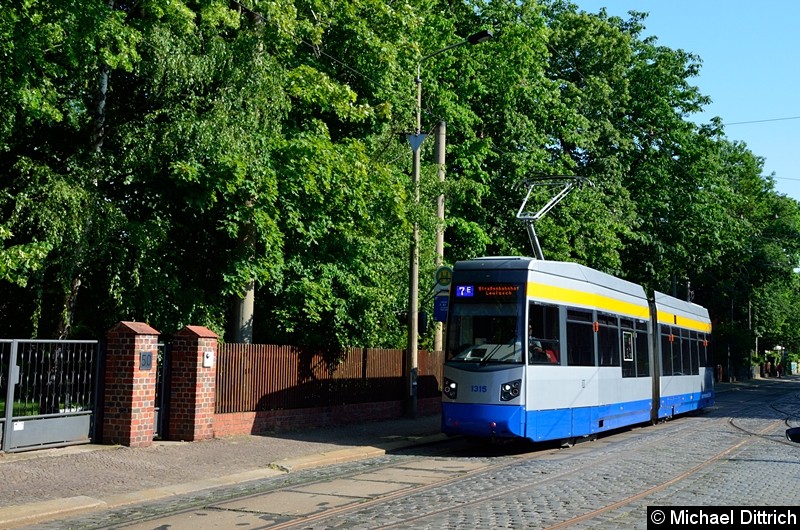 Bild: 1315 als Linie 7E am Straßenbahnhof Leutzsch.