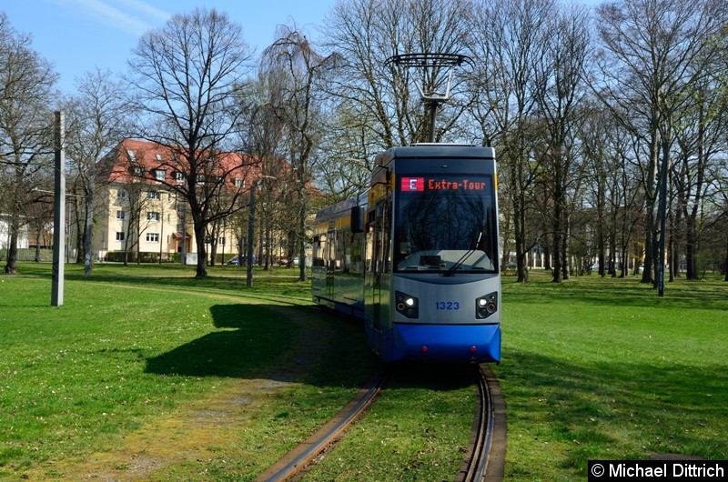 Bild: 1323 als Extra-Tour in der Naunhofer Str.