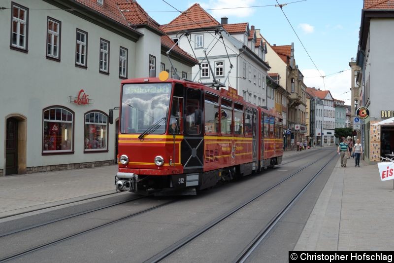 Bild: TW 512 als Stadtrundfahrt auf der Schlösserbrücke.