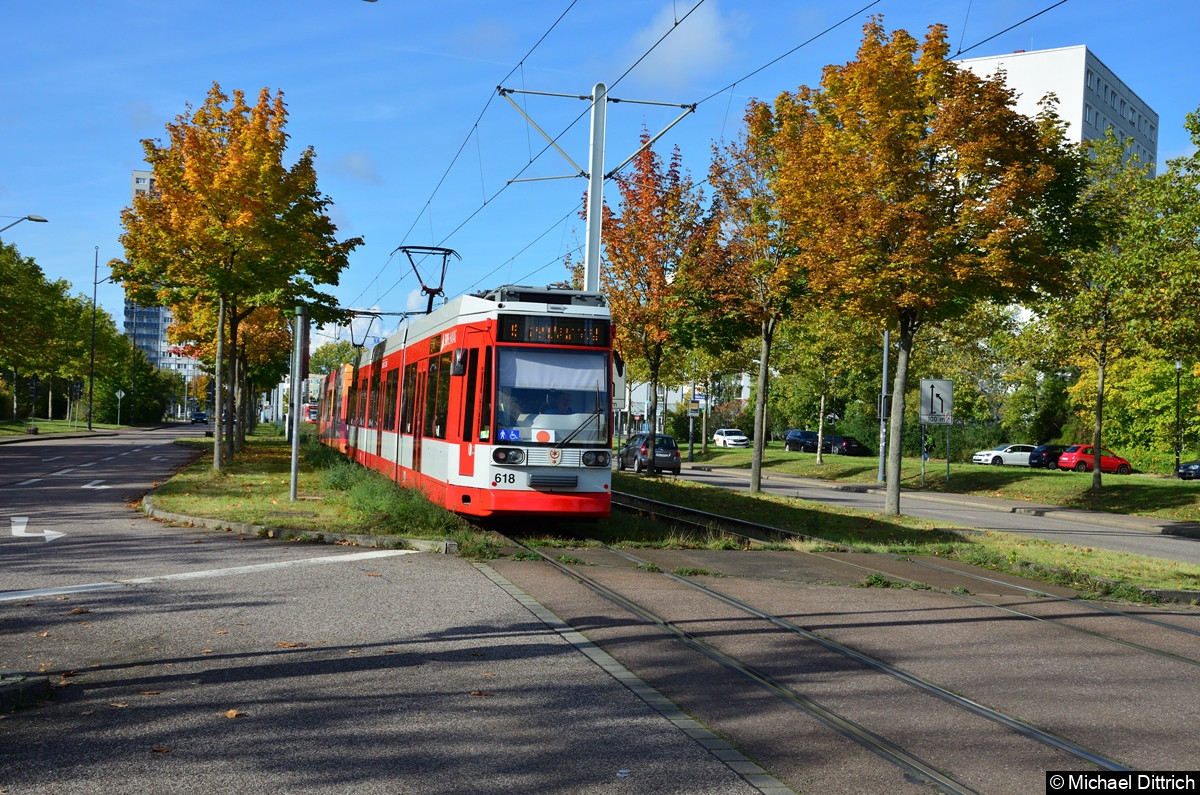 618 + 620 als Linie 9 zwischen den Haltestellen An der Eselsmühle und Mark-Twain-Straße.