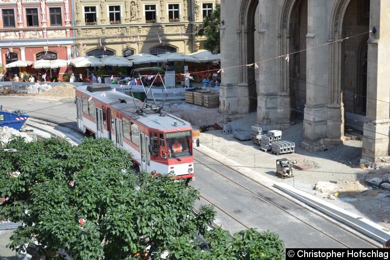 Bild: TW 405 auf dem Fischmarkt.