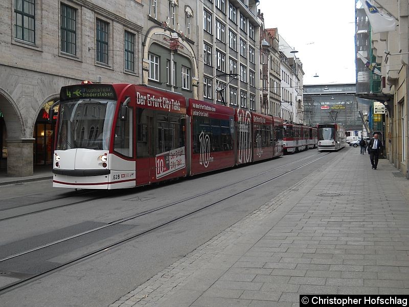 Bild: TW 628 in der Bahnhofstraße.