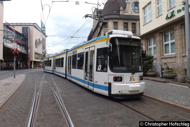 Bild: Beim Verlassen der Haltestelle Löbdergraben, Stadtzentrum in Richtung Paradiesbahnhof.