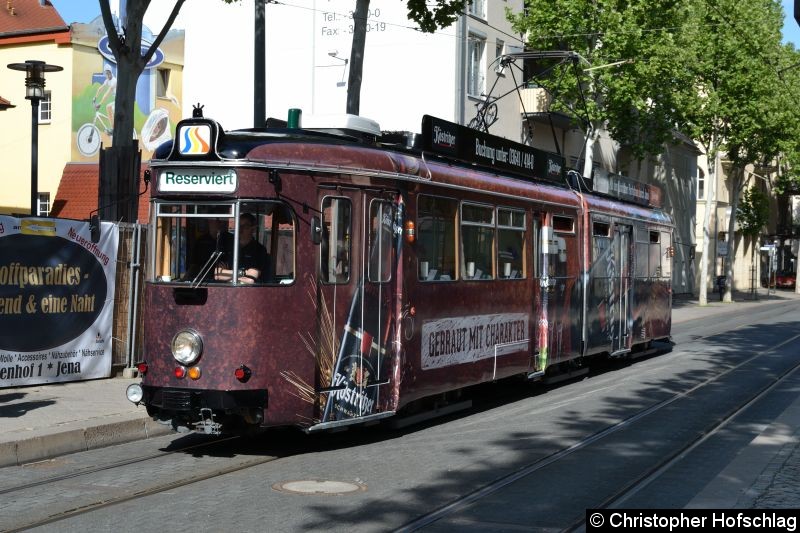 Bild: HTW 666 an der Haltestelle Stadtzentrum,Löbdergraben.