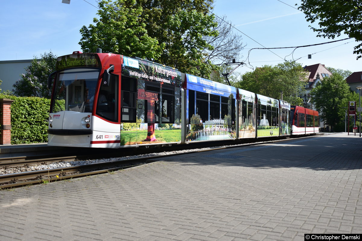 Bild: TW 641+716 als Linie 4 an der Haltestelle Gorkistraße.