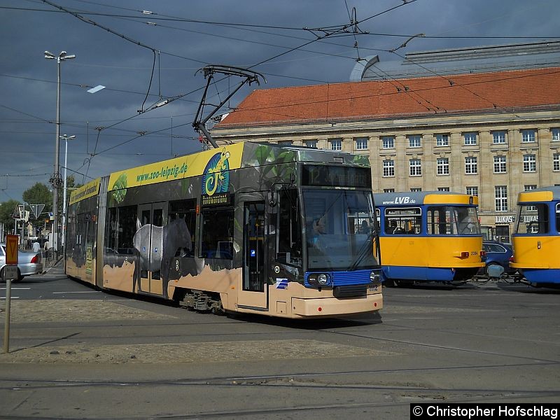Bild: TW 1112 auf der Linie 12 in Richtung Johannisplatz am Hauptbahnhof.