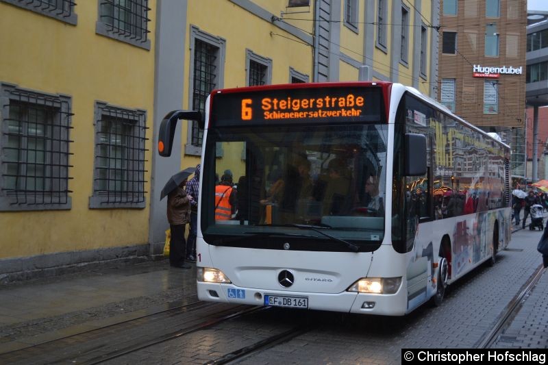 Bild: Wagen 161 als SEV-Linie 6 am Angermuseum.