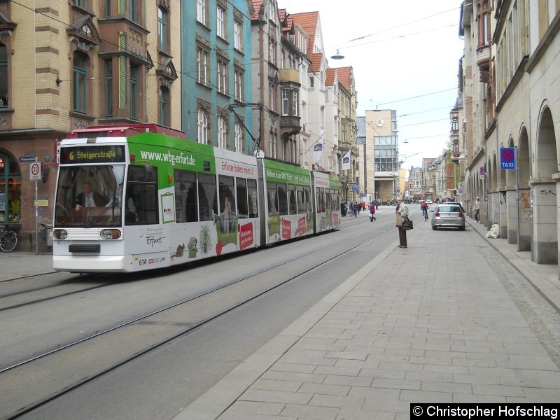 Bild: TW 614 in der Bahnhofstraße.