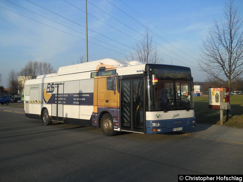 Bild: Bus 100 auf der Linie 812 am Europaplatz.