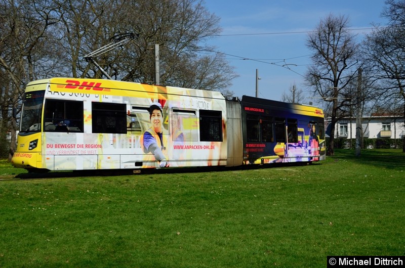 Bild: Noch einmal der 1321 in der Wendeschleife Naunhofer Str.