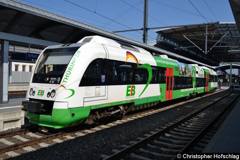 Bild: VT 201(615 701-5) in Erfurt Hauptbahnhof.