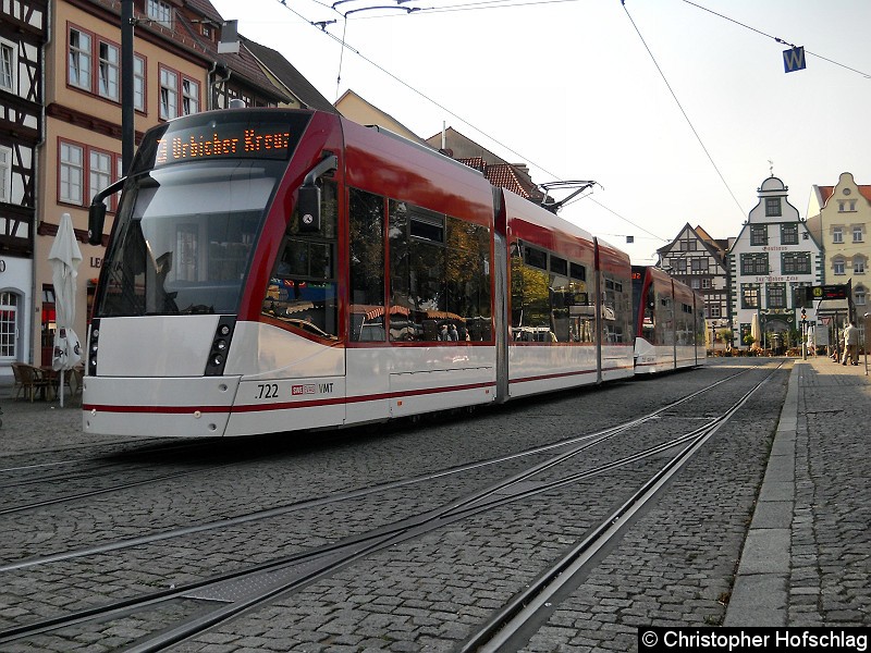 Bild: Domplatz Süd als Linie 3 zum Urbicher Kreuz .