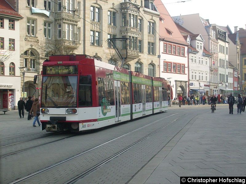 Bild: TW 603 am Anger auf der Stadtbahnlinie 2.