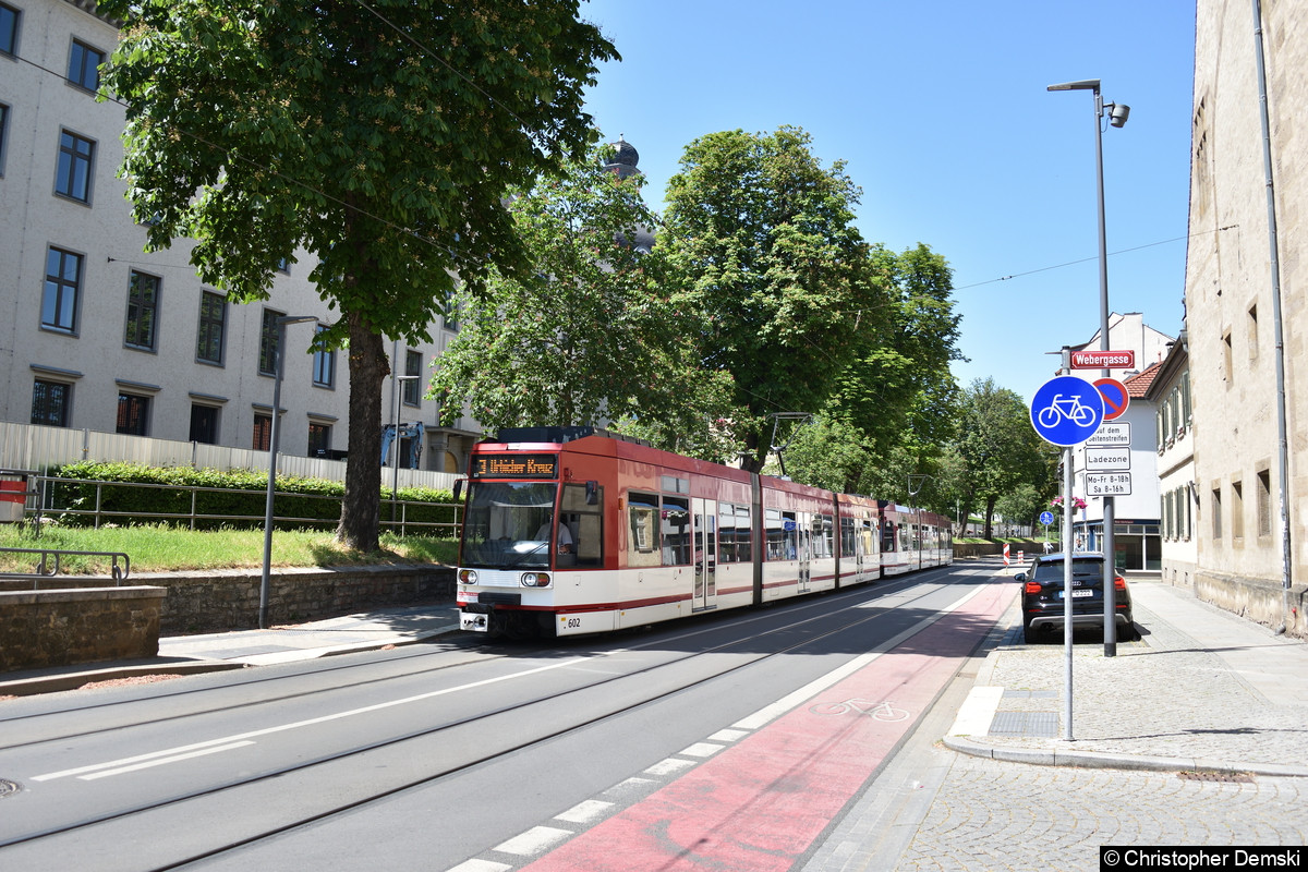 Bild: TW 602+601 als Linie 3 an der Haltestelle Webergasse/Andreaskirche.