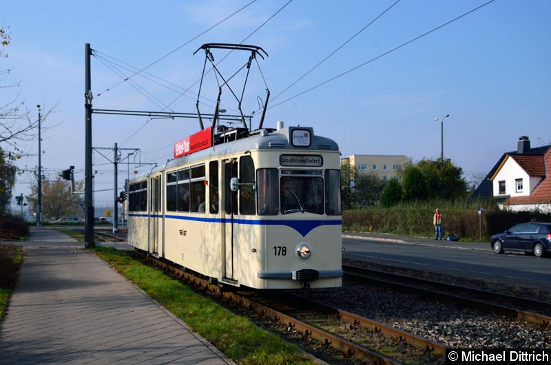 Bild: 178 als Stadtrundfahrt auf der Betriebsstrecke in der Marie-Elise-Kayser-Str.