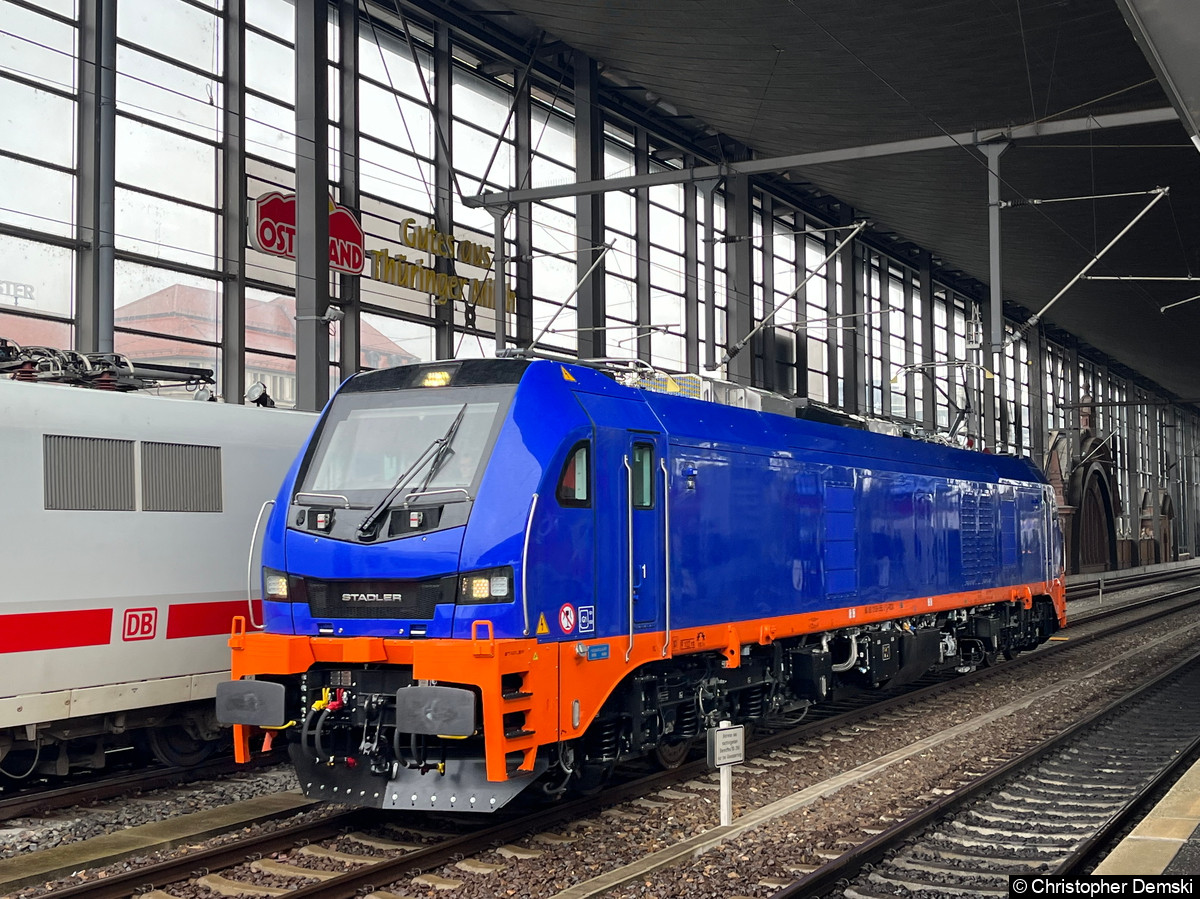 159 555-2 im Erfurter Hauptbahnhof.