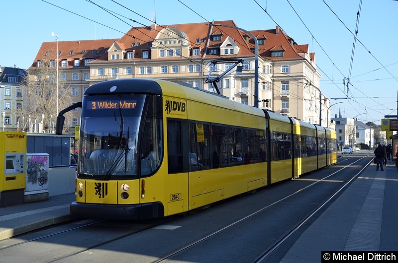 Bild: 2840 als Linie 3 an der Haltestelle Neustadt.