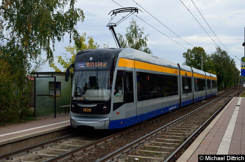 Bild: 1232 als Linie 15 in der Haltestelle Roseggerstr.
