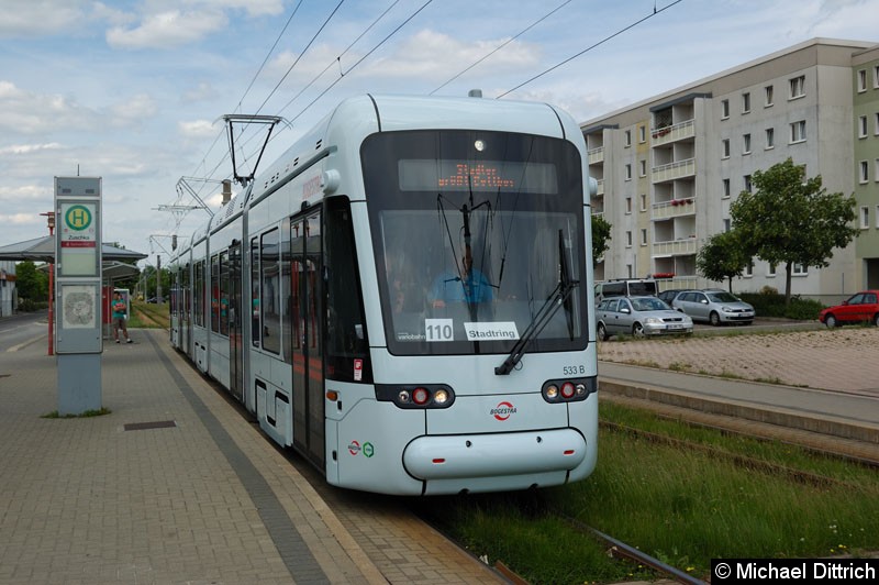 Bild: Gastfahrzeug 533 (Variobahn) der BOGESTRA an der Haltestelle Zuschka.