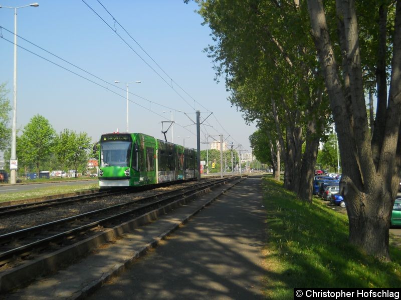 Bild: TW 632 auf der Linie 6 im Bereich Warschauer Straße.