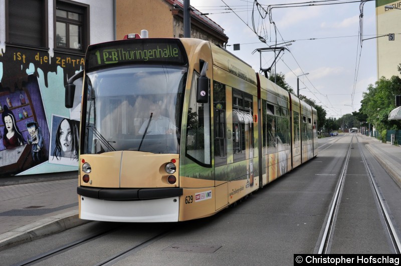 Bild: TW 629 in der Haltestelle Salinenstraße auf der Linie 1.