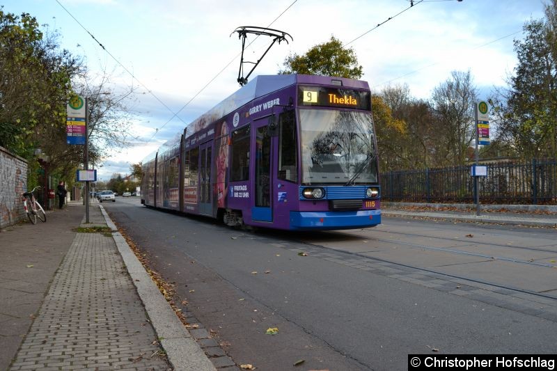 Bild: TW 1115 an der Haltestelle Parkstraße(Markkleeberg-West).