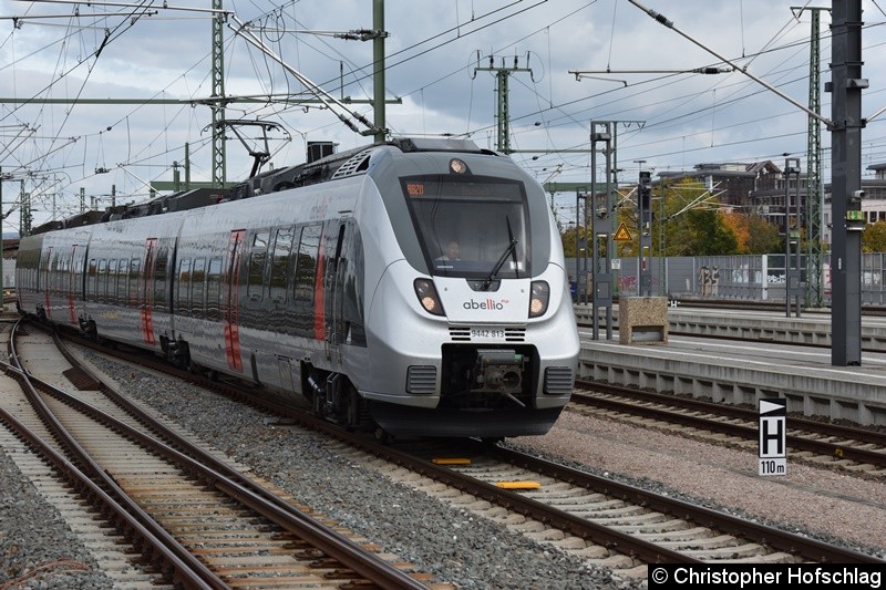 Bild: 9442 813 bei der Einfahrt in Erfurt Hbf als RB 20 nach Eisenach.