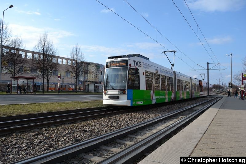 TW 611+605 als Linie 3 zwischen den Haltestelle Thüringen Park und Str.der Nationen. Bild: TW 611+605 als Linie 3 zwischen den Haltestelle Thüringen Park und Str.der Nationen.