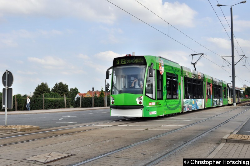 Bild: TW 632+708 auf der Stadtbahnlinie 3 kurz vor der Haltestelle Riethstraße.