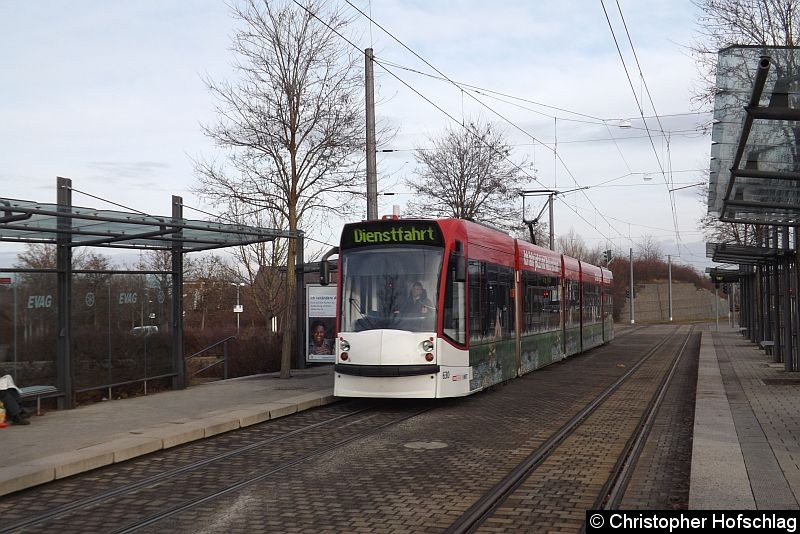 Bild: An der Haltestelle Messe als Dienstfahrt .