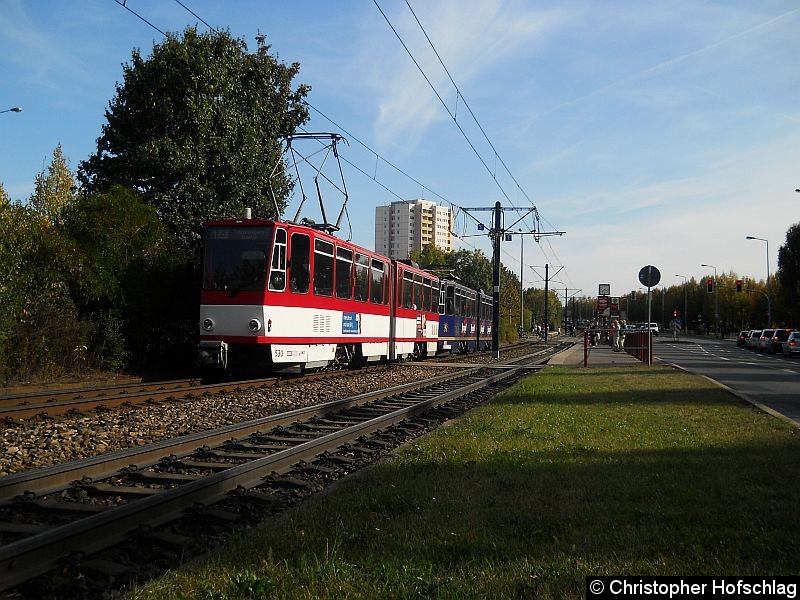 Bild: TW 530+435 auf der Linie 1 höhe Thüringen-Park.