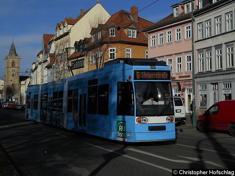 Bild: TW 615 auf der Linie 6 am Domplatz.