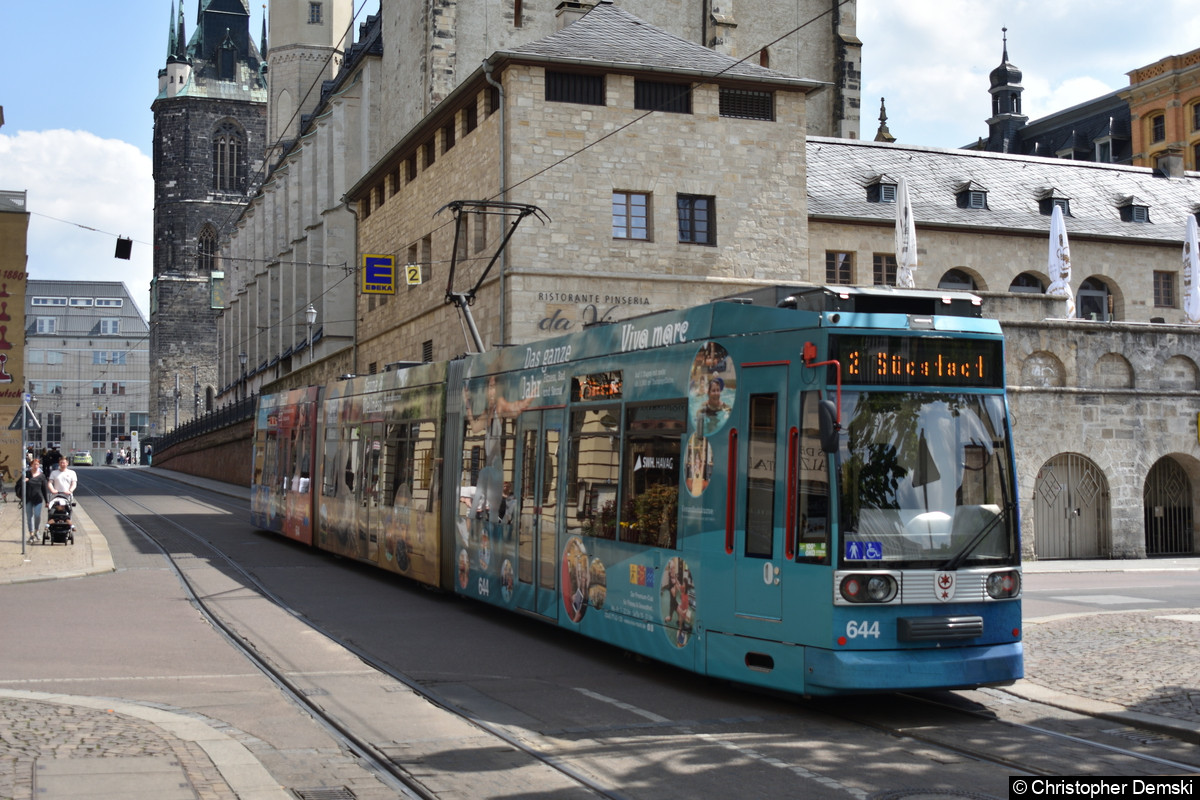 Tw 644 auf den Weg zur Haltestelle Marktplatz in Richtung Südstadt.