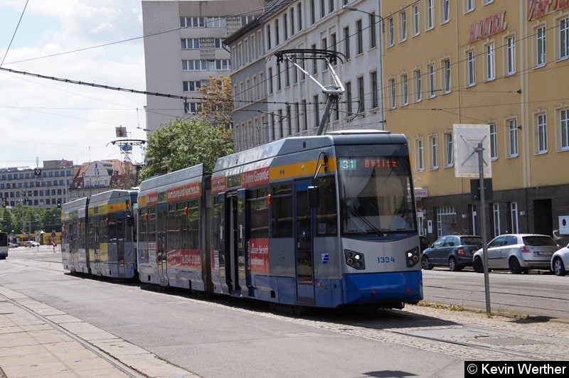 Bild: TW 1334+1308 als Linie 31 im Bereich Kurt-Schumacher-Str.