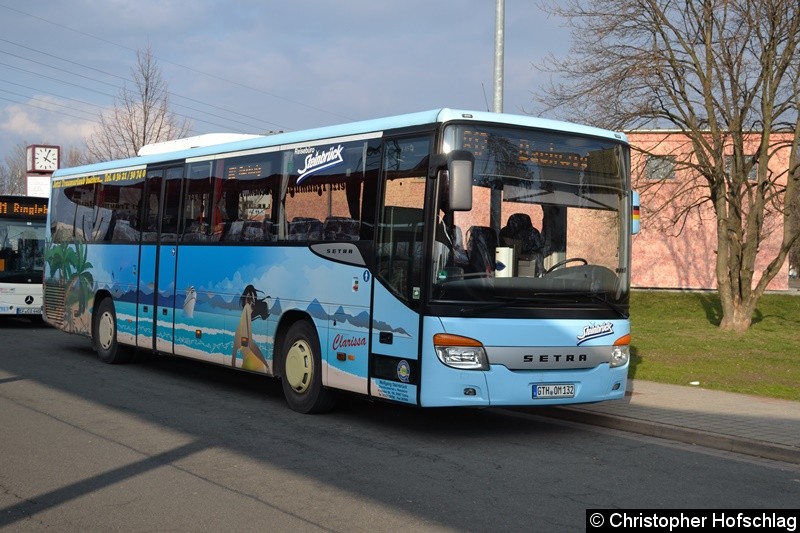 Setra 132 (Steinbrück) als Linie 812 am Europaplatz,Erfurt