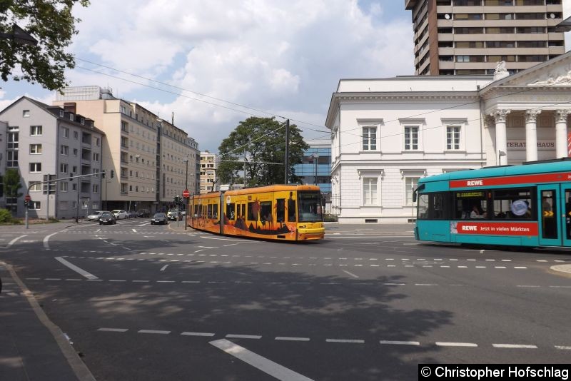 Bild: Tw 239 als Linie 14 auf der Kreuzung Lang Straße/Schöne Aussicht.