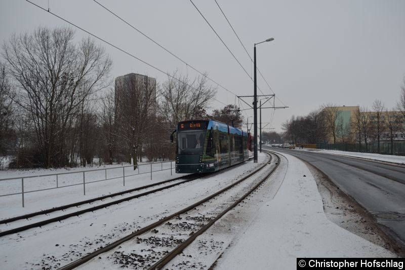 Bild: TW 718+719 als Linie 6 in Bereich Vilniuser Straße.