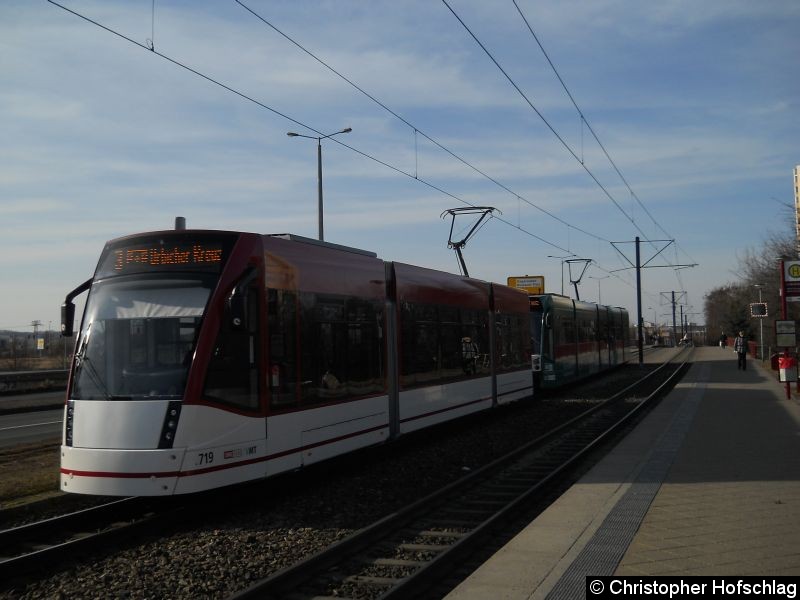 TW 719+635 auf der Linie 3 Nordhäuser Straße / Höhe Haltestelle Straße der Nationen. Bild: TW 719+635 auf der Linie 3 Nordhäuser Straße / Höhe Haltestelle Straße der Nationen.