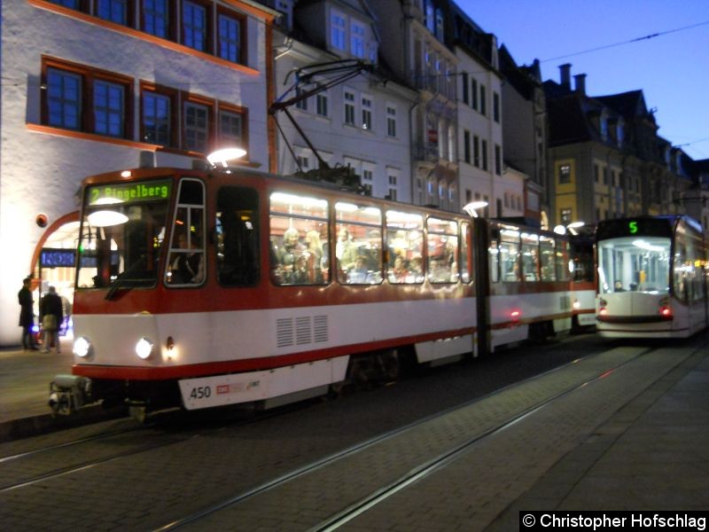 Bild: TW 450+490 am Anger.