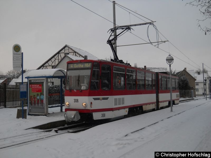 Bild: TW 308 an der Haltestelle Sundhausen.