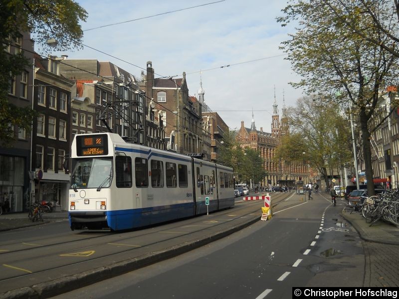 Bild: TW 818 in der Nähe von De Dam.