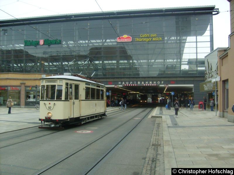 Bild: TW 92 am Hauptbahnhof .