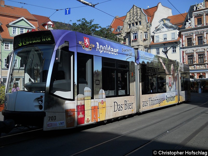 Bild: Fischmark/Rathaus als zweiter Wagen am Combino 621.