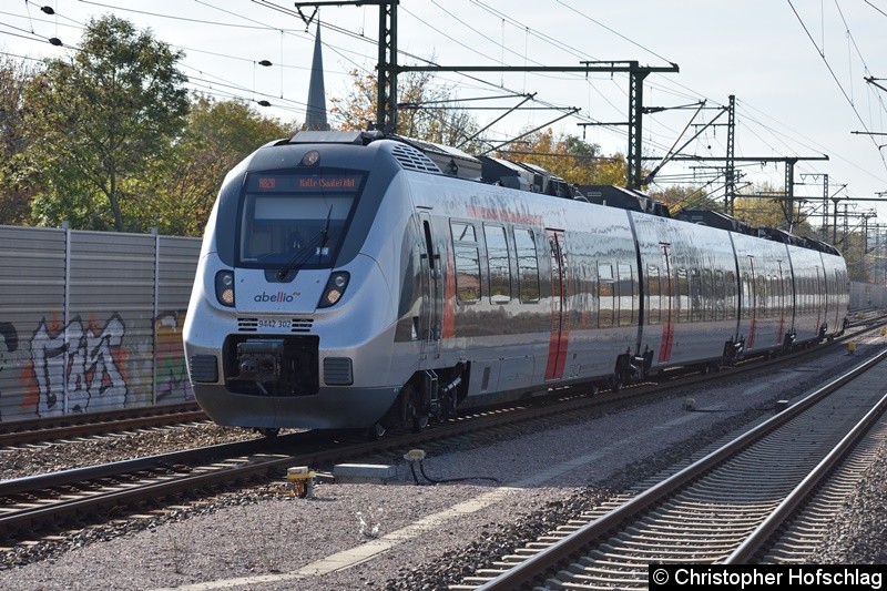 Bild: 9442 302 als RB 20 nach Halle (Saale) bei der Einfahrt in Erfurt Hbf.