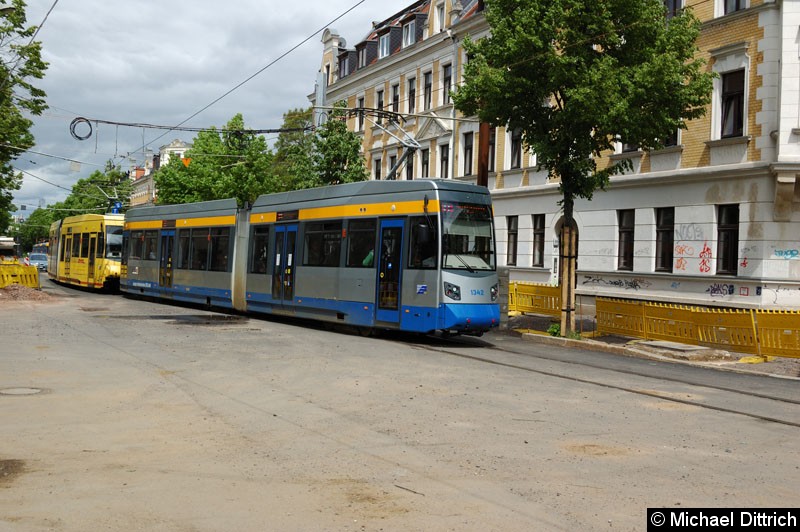 Bild: 1342 als Linie 11 kurz hinter der Haltestelle S Connewitz.