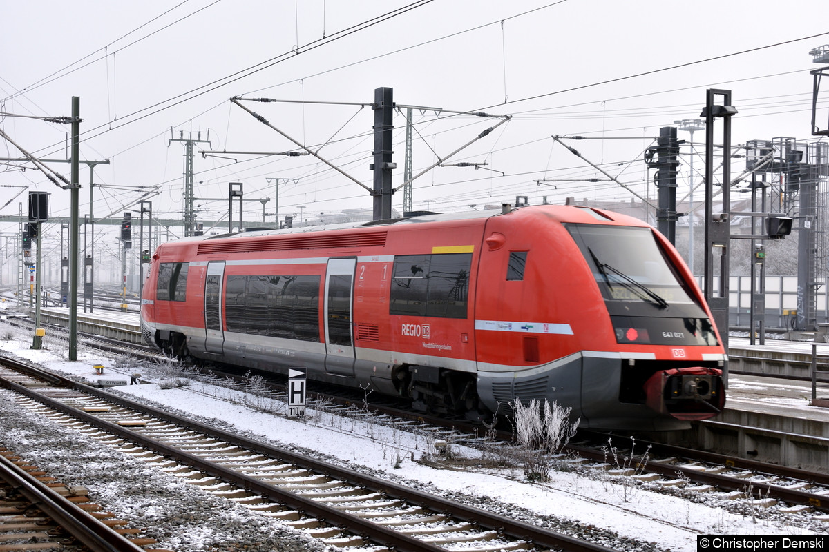 Bild: 641 021 als RB 52 nach Leinefelde bei der Ausfahrt in Erfurt Hauptbahnhof