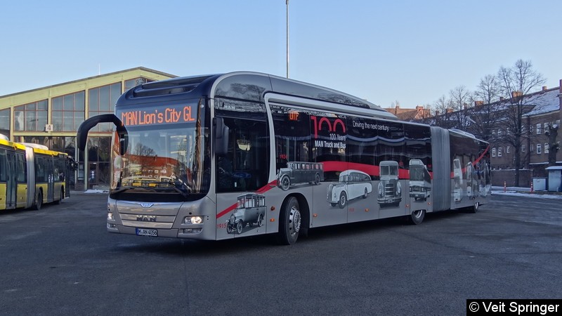 Bild: Vorstellung des MAN Lion's City GL auf dem Betriebshof Müllerstr.